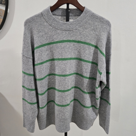 Aerie Oversized Sweater Womens Size Small Striped Green Gray Cozy Long Sleeve - Picture 2 of 9